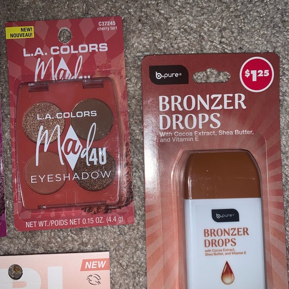 NWT. Makeup bundle - Picture 2 of 4